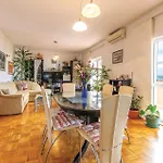 Three-bedroom In Apartment Plano