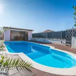 Appartamento Three-bedroom In *