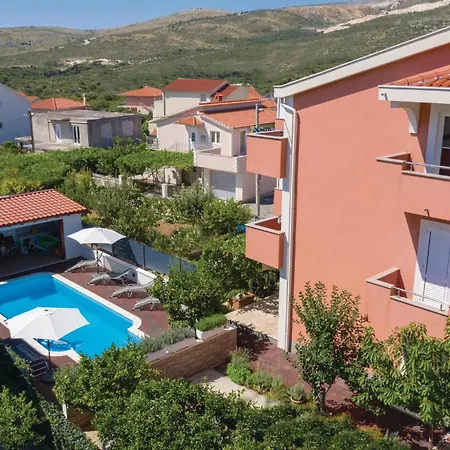 Appartamento Three-bedroom In