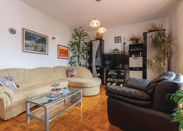 Apartamento Three-bedroom In Plano